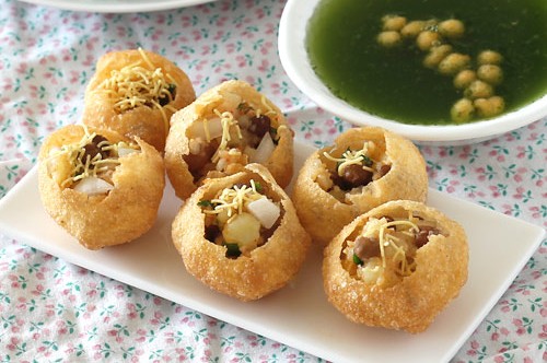 Tangy and flavorful Pani Puri, a beloved snack from Andaman-Nicobar.