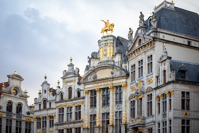 Brussels Beauty: Chocolate, Waffles, and Grand Squares