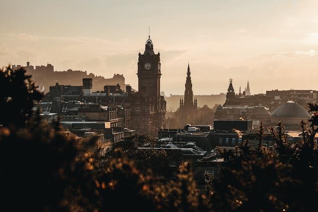 Edinburgh Enchantment: Scottish Highlands and Castle Views