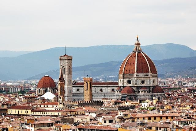 Florence Flourish: Art, History, and Tuscan Cuisine